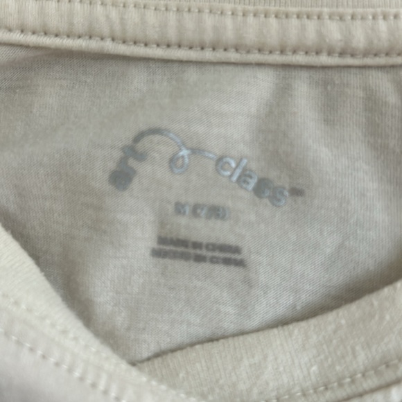 Top - Picture 3 of 3